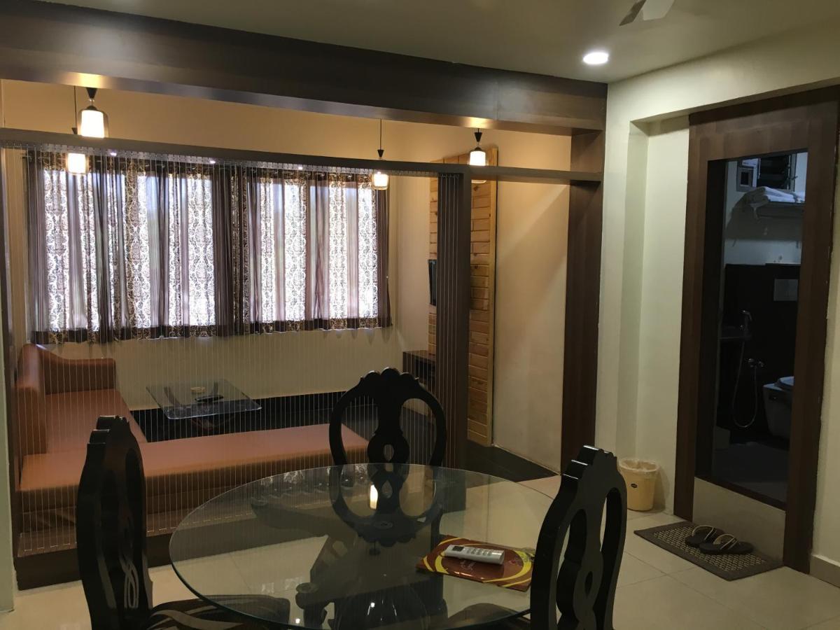 阿均超豪华酒店 Rāipur 外观 照片